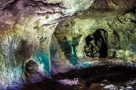 Grotta dei Pipistrelli e Grotta Funeraria